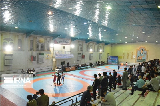 رقابت های مرحله برگشت و نهایی لیگ متمرکز کشتی آزاد جوانان باشگاههای خوزستان / اهواز: